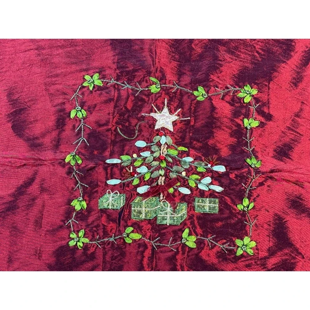Holiday Christmas Tree Embroidered Table Cloth Shimmery‎ Silky Red Green Trim
